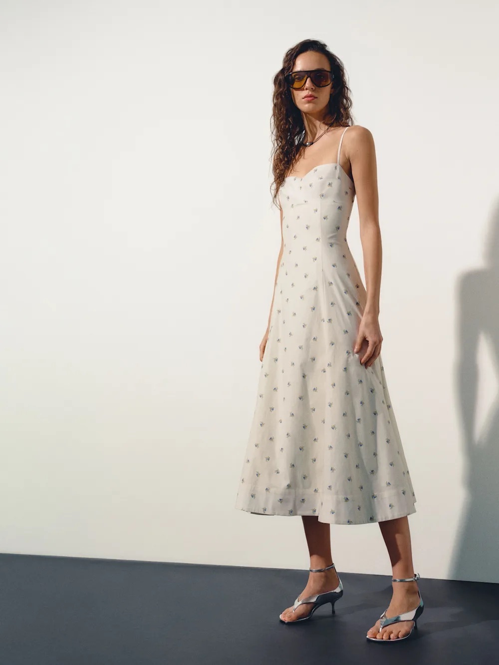 NWT Floral Midi Slip Dress Kailani Dress
Petite Rose
